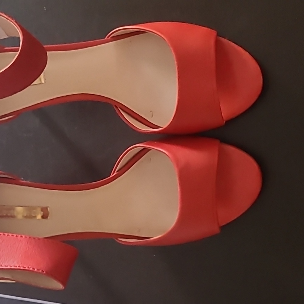Womens shoes